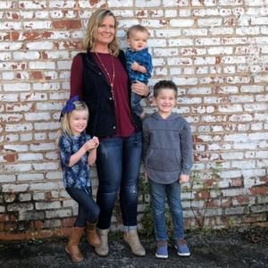 Meet your Posher, Kelley